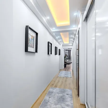 Lejlighed Stylish New With Fast Wifi *